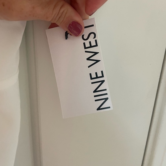 Nine West classy, formal tank with adjustable straps. Size xL, NWT - Picture 3 of 10